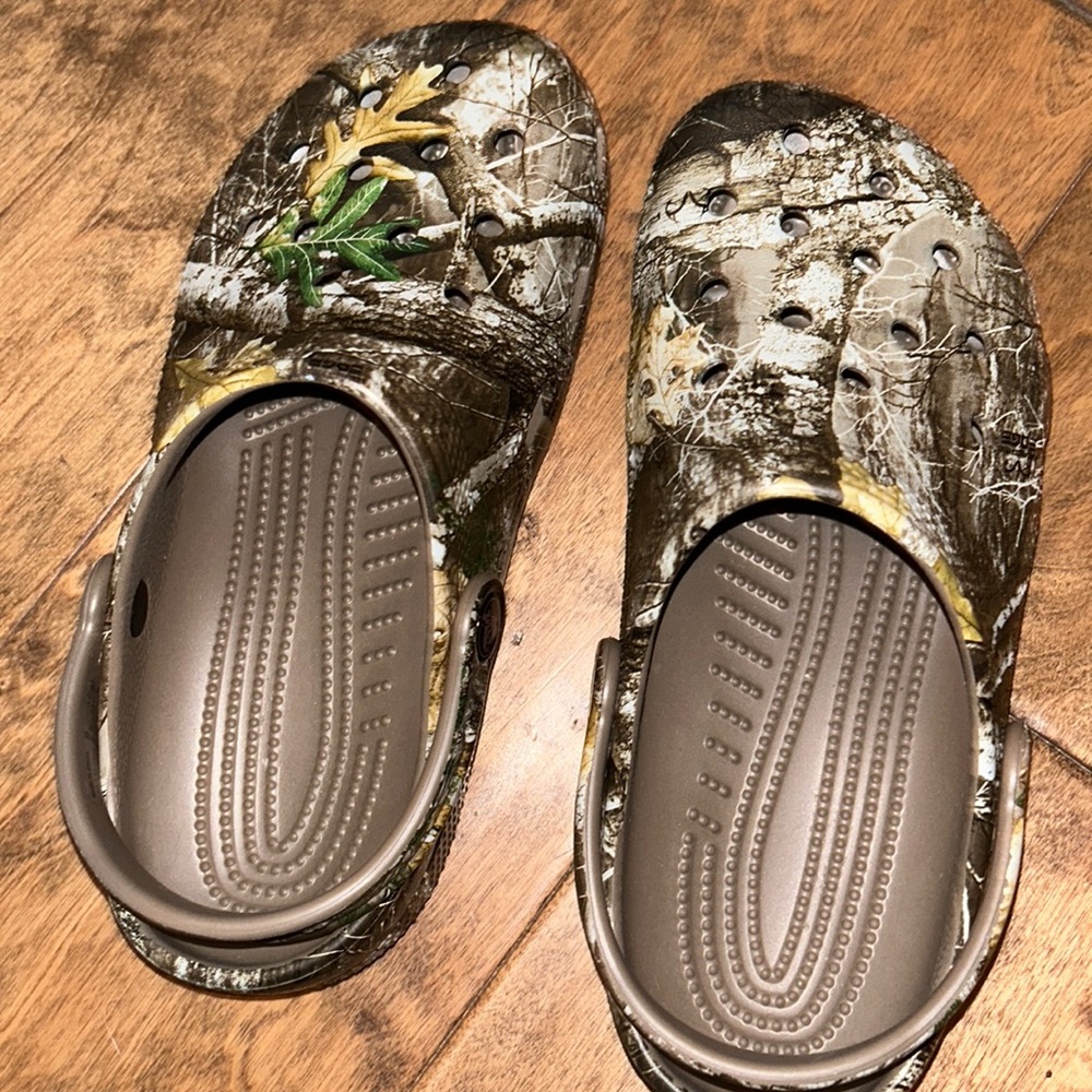 Camouflage Crocs